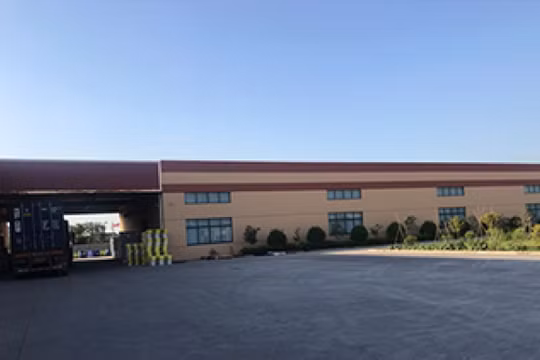 Vạn Đạt Group dự kiến thoái toàn bộ vốn tại công ty con ngành sợi, chỉ may