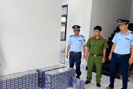 Xử lý nghiêm cán bộ bao che, tiếp tay hoặc làm ngơ cho đối tượng bán thuốc lá điện tử