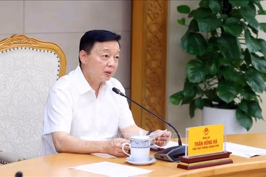 Phó Thủ tướng Trần Hồng Hà: Chậm giải ngân vốn đầu tư công sẽ phải kiểm điểm trách nhiệm