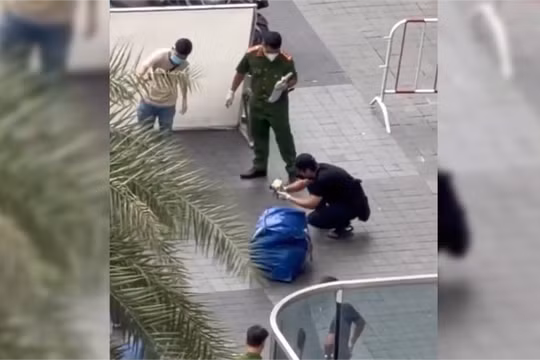 Phát hiện thi thể người đàn ông, công an đang truy bắt 2 nghi phạm