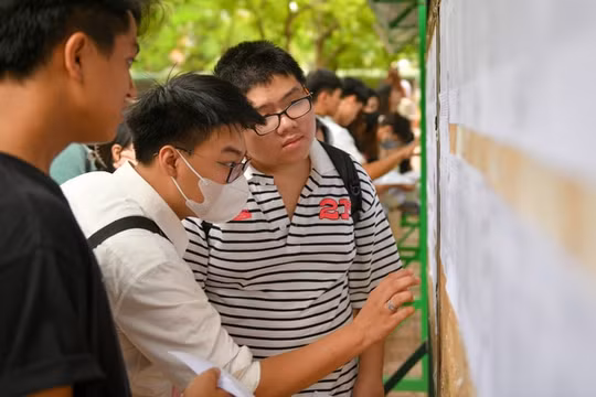 Loạt trường đại học công bố điểm sàn kỳ thi năng lực, tư duy năm 2025