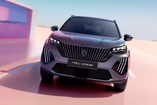 Chính thức báo giá Peugeot 2008 2025 cao nhất 899 triệu đồng