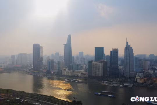 Dòng vốn ngoại tiếp tục là kỳ vọng của thị trường BĐS Việt Nam trong năm 2025