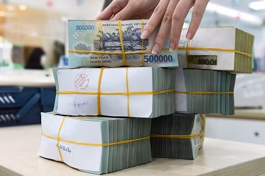 Thu ngân sách nhà nước tăng 16,2%, bội thu gần 207 nghìn tỷ đồng
