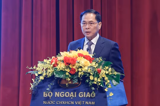 Tinh gọn tổ chức bộ máy của Bộ Ngoại giao, bảo đảm thông suốt, thống nhất công tác đối ngoại