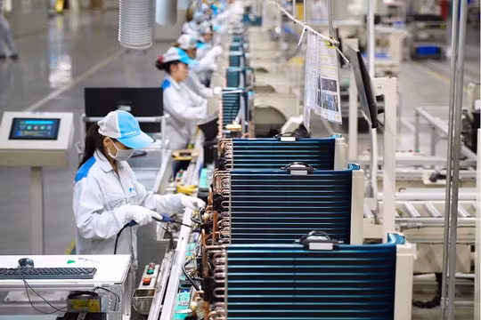 Vốn đầu tư toàn xã hội năm 2024 tăng trưởng 7,5%, đạt 3,7 triệu tỷ đồng