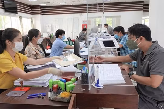 Sắp xếp bộ máy: Giảm tối thiểu 20% công chức, viên chức hưởng lương từ ngân sách