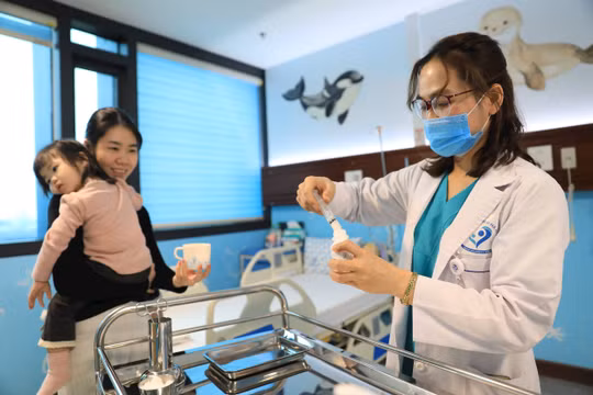 Lĩnh vực nào dẫn đầu về số lượng ứng viên trong xét duyệt giáo sư, phó giáo sư?