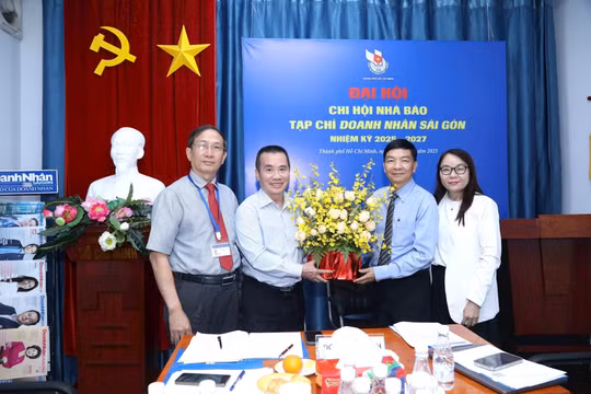 Chi hội Nhà báo Tạp chí Doanh Nhân Sài Gòn tổ chức Đại hội nhiệm kỳ mới