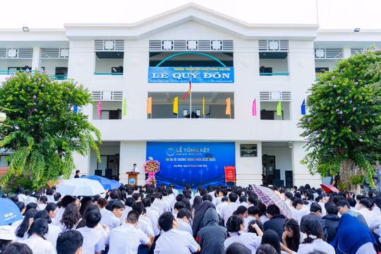 Gia Lai sắp xếp lại sĩ số lớp chuyên, tạo điều kiện cho con cán bộ chuyển công tác về Quy Nhơn
