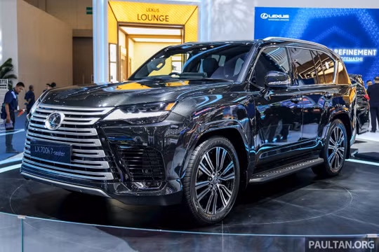 Lexus LX 700h giá quy đổi 5,42 tỷ đồng có thể sớm về Việt Nam