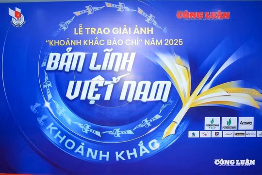 TRỰC TIẾP: Lễ trao giải ảnh ‘Khoảnh khắc Báo chí’ 2025