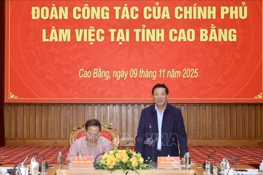 Đề nghị đẩy nhanh giải ngân vốn đầu tư công, chú trọng giải phóng mặt bằng ở Cao Bằng