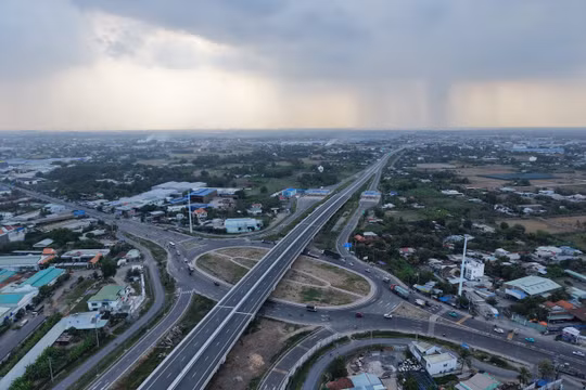 Tổ chức giao thông trên các tuyến cao tốc bảo đảm phù hợp