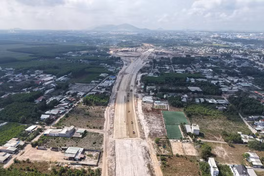 Xử lý những vướng mắc, đảm bảo tiến độ cao tốc Chợ Mới - Bắc Kạn