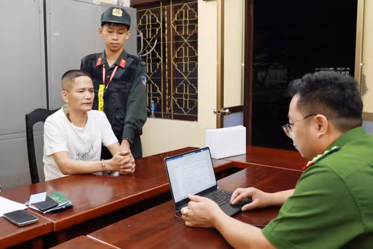 Khởi tố, bắt tạm giam đối tượng mua bán trái phép gần 2 bánh heroin