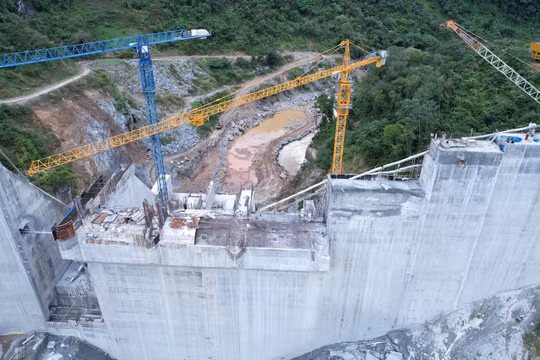 Kon Tum: Siết chặt an toàn khi thi công trở lại Thủy điện Đăk Mi 1