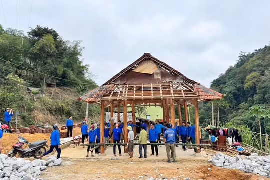 Quyết tâm đến hết ngày 31/10/2025 cơ bản hoàn thành mục tiêu xóa nhà tạm, nhà dột nát