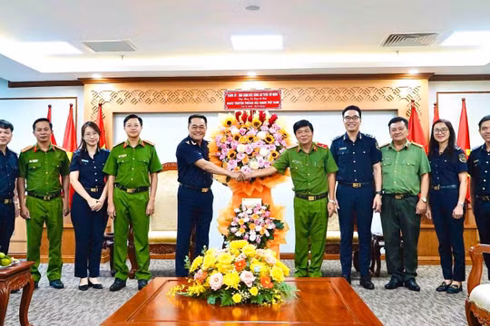 Chi cục Hải quan Khu vực II và Công an TP.Hồ Chí Minh: Hiệp đồng sức mạnh, nâng cao hiệu quả chống buôn lậu và gian lận thương mại