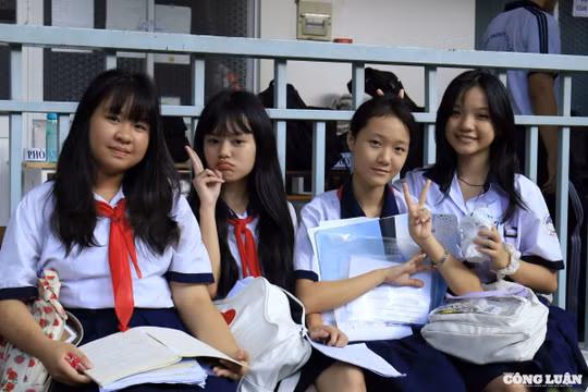 Nhiều thí sinh bị lập biên bản trong ngày đầu thi lớp 10 ở TP HCM