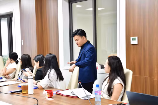 Báo Kiểm toán tổ chức đào tạo, nâng cao kỹ năng MC, dẫn tọa đàm truyền hình