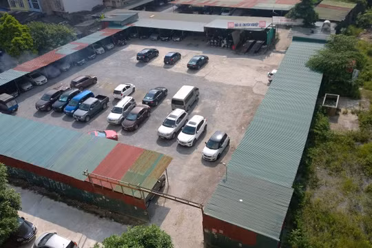 Hà Nội yêu cầu kiểm tra xử lý thông tin 100 bãi xe không phép ở Cầu Giấy