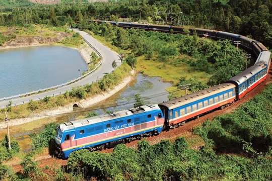 Khẩn trương lập các quy hoạch để cụ thể hóa Quy hoạch mạng lưới đường sắt