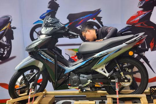 Giá xe số Honda Dash 125 về Việt Nam lên đến 80 triệu đồng