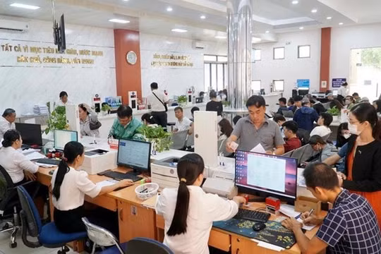 Trao quyền linh hoạt cho UBND tỉnh xử lý vướng mắc nhiệm vụ của cấp huyện trước đây