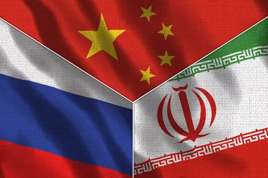 Mối quan hệ dầu mỏ giữa Trung Quốc với Nga và Iran khiến Mỹ lo ngại