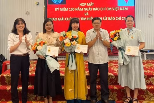 Bến Tre trao giải Cuộc thi tìm hiểu lịch sử báo chí cách mạng Việt Nam