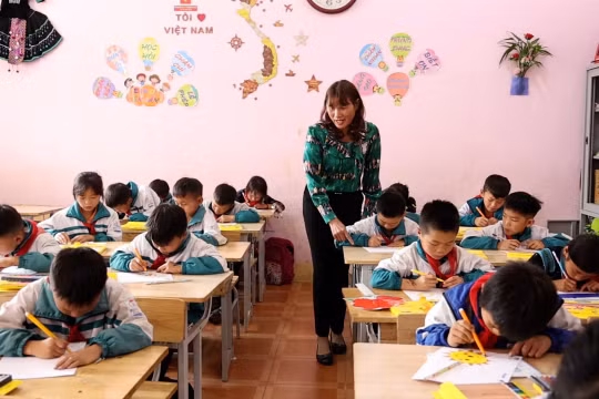 Cô giáo Trần Thị Thao và 23 năm bền bỉ gieo chữ nơi lưng chừng núi Dào San