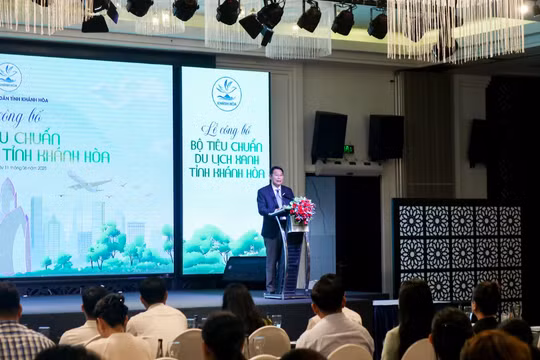 Khánh Hòa công bố bộ tiêu chuẩn du lịch xanh: Hướng đi tất yếu cho phát triển bền vững