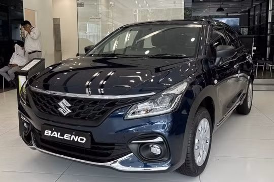 Suzuki tung hatchback giá 180 triệu: Đẹp long lanh, 6 túi khí, camera 360°, đối thủ đáng gờm của Hyundai i10