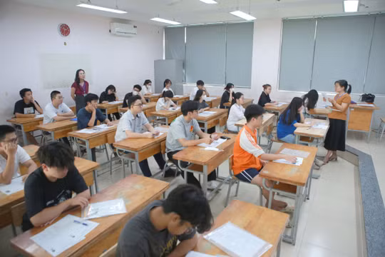 Kỳ thi tốt nghiệp THPT 2025: Những lỗi khiến thí sinh bị trừ điểm, cho điểm 0