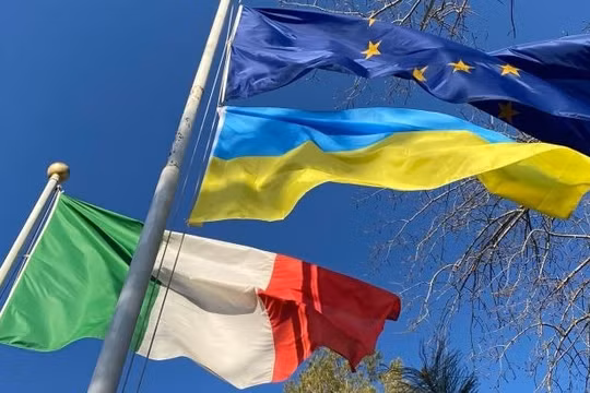 Italy đóng góp 13 triệu euro khôi phục cơ sở hạ tầng năng lượng của Ukraine