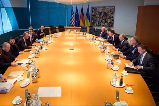 Ukraine chấp thuận không gia nhập NATO, nhưng từ chối nhượng lãnh thổ