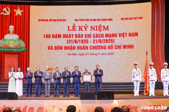 Kiến tạo niềm tin, cổ vũ khát vọng: Sứ mệnh lớn lao của báo chí trong kỷ nguyên mới