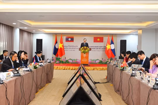 Hợp tác lao động, việc làm giữa Việt Nam và Lào mang lại lợi ích cho nhân dân hai nước