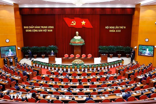 Thông báo Hội nghị lần thứ 15 Ban Chấp hành Trung ương Đảng khóa XIII