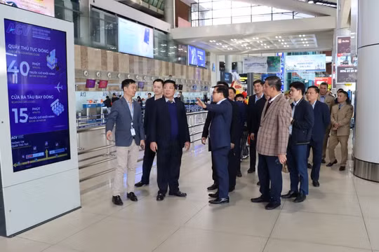 Phục vụ tốt nhu cầu đi lại của người dân trước, trong và sau Tết Nguyên đán 2025