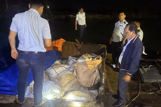 Kiên Giang: Phát hiện 60 tấn đường cát vi phạm nguồn gốc xuất xứ
