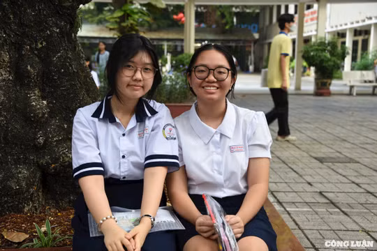 Học sinh TP HCM bước vào ngày cuối của kỳ tuyển sinh lớp 10