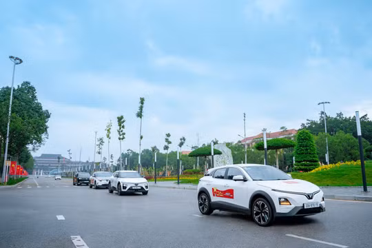 VinFast VF 6 đáng tiền nhất phân khúc B-SUV: Chất xe hạng C, chi phí như xe hạng A