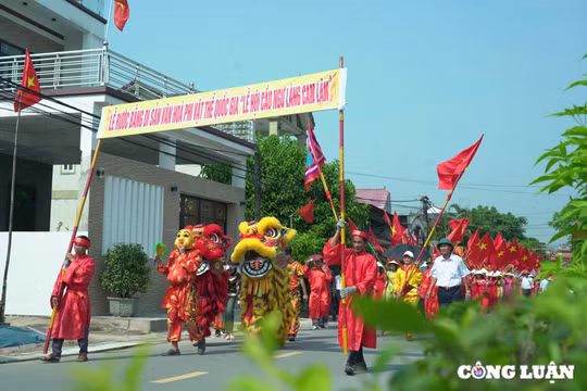 Lễ hội cầu ngư Làng Cam Lâm: Niềm tin vào một năm bình an, bội thu