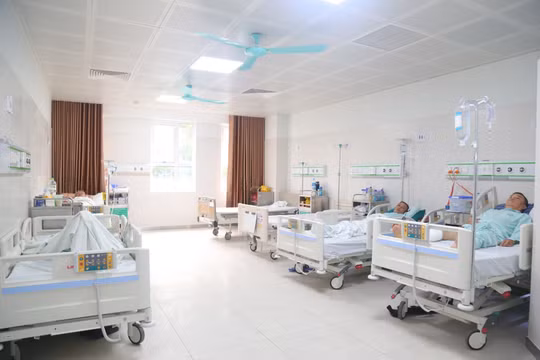 Cấp cứu do tai nạn giao thông và pháo nổ giảm trong dịp Tết Ất Tỵ 2025