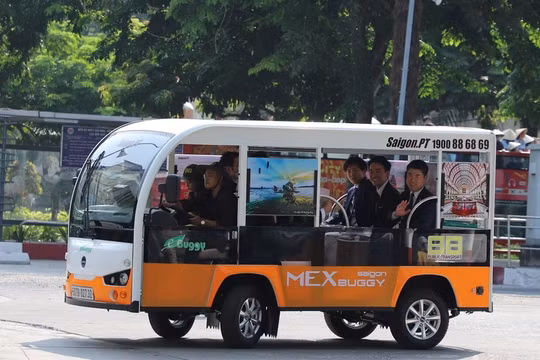 TP.HCM gia hạn hoạt động xe điện du lịch đến giữa năm 2025
