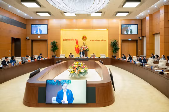 Ban Thường vụ Đảng ủy Quốc hội cho ý kiến một số nội dung về sắp xếp, tinh gọn bộ máy