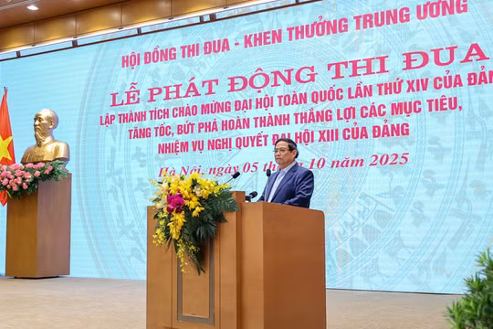 Phát huy tinh thần 'muôn người như một', đồng lòng lập thành tích chào mừng Đại hội XIV của Đảng