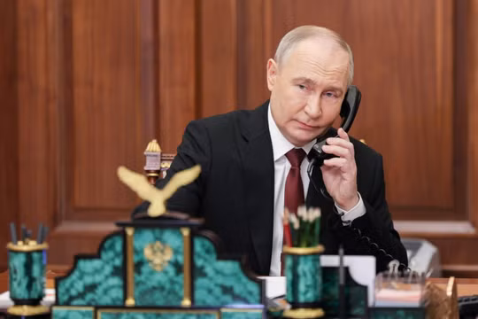 Tổng thống Putin đề xuất chính quyền tạm thời cho Ukraine